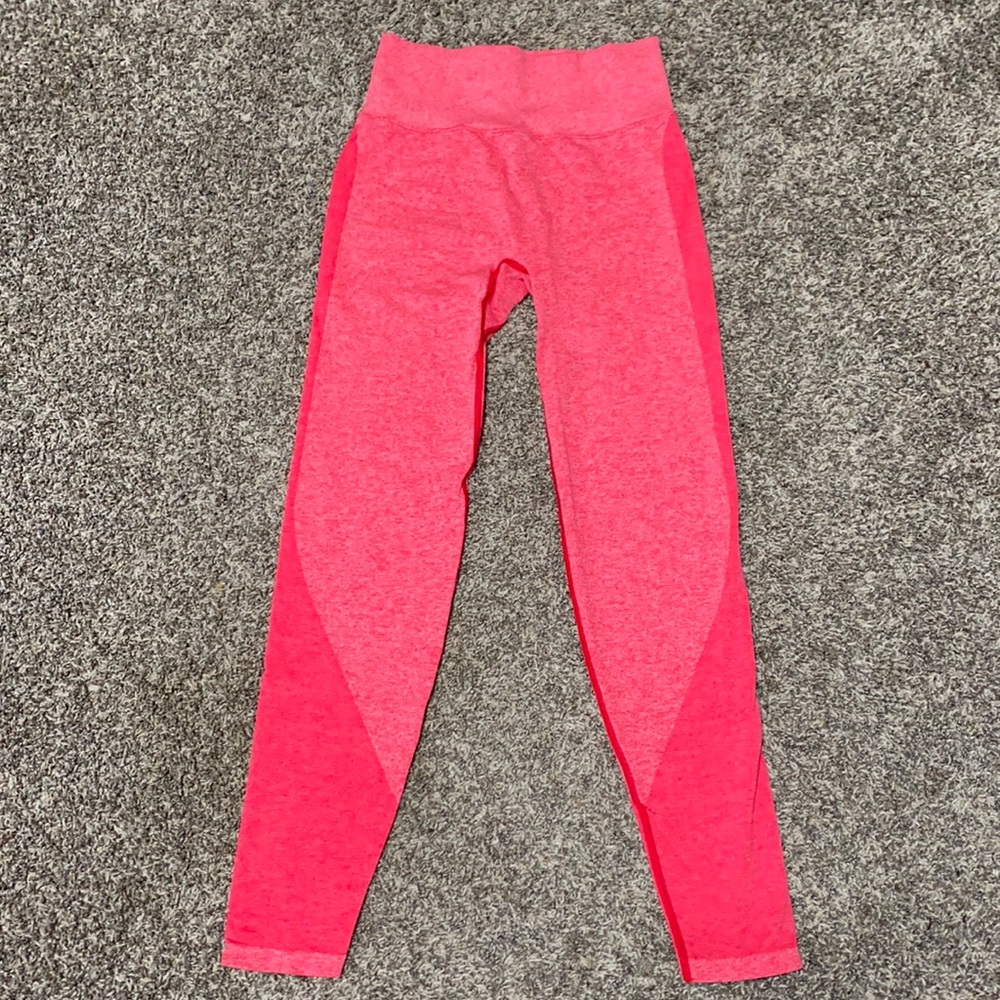 VS Active workout leggings